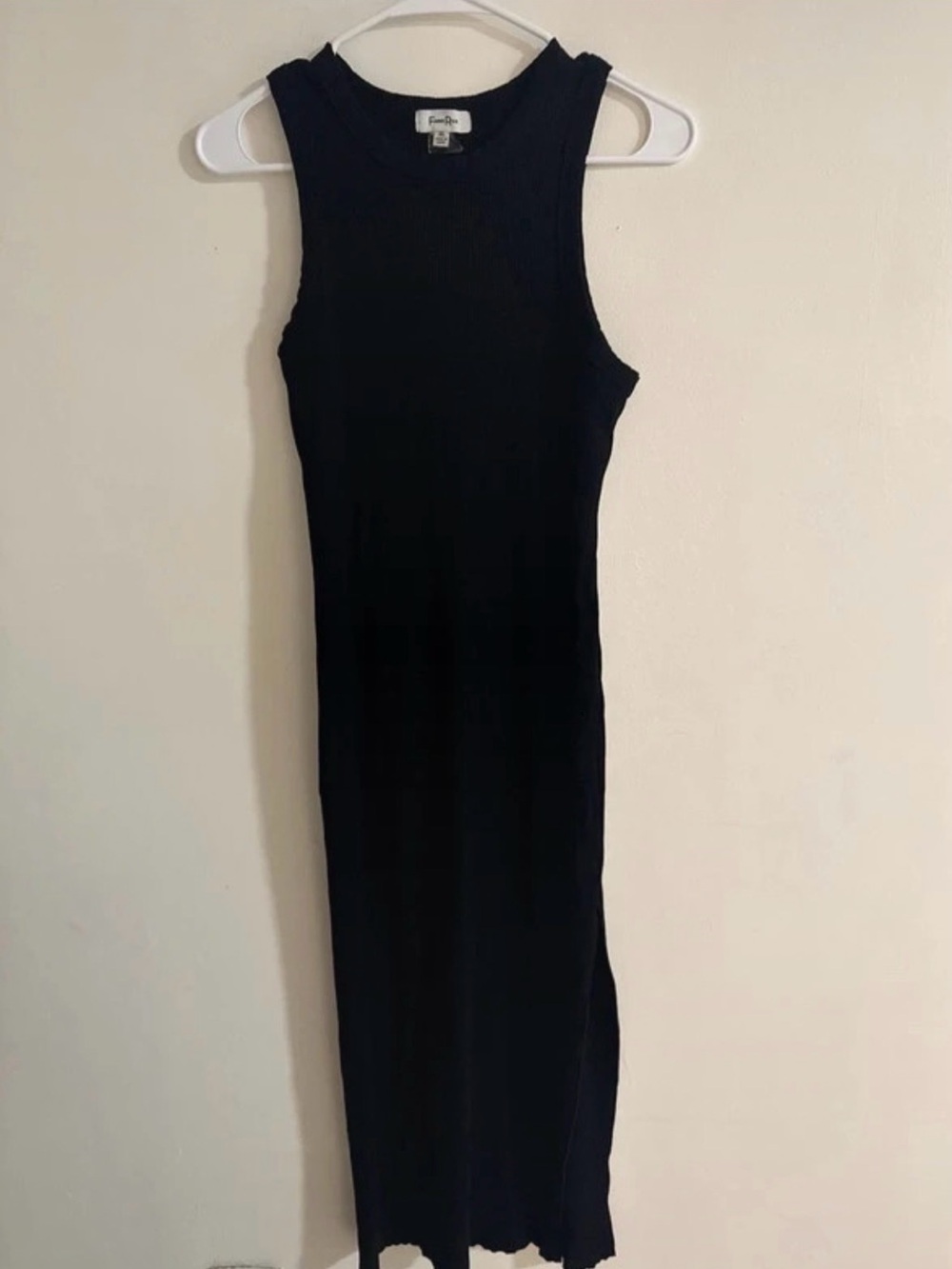 Sleeveless Black Ribbed Maxi Dress